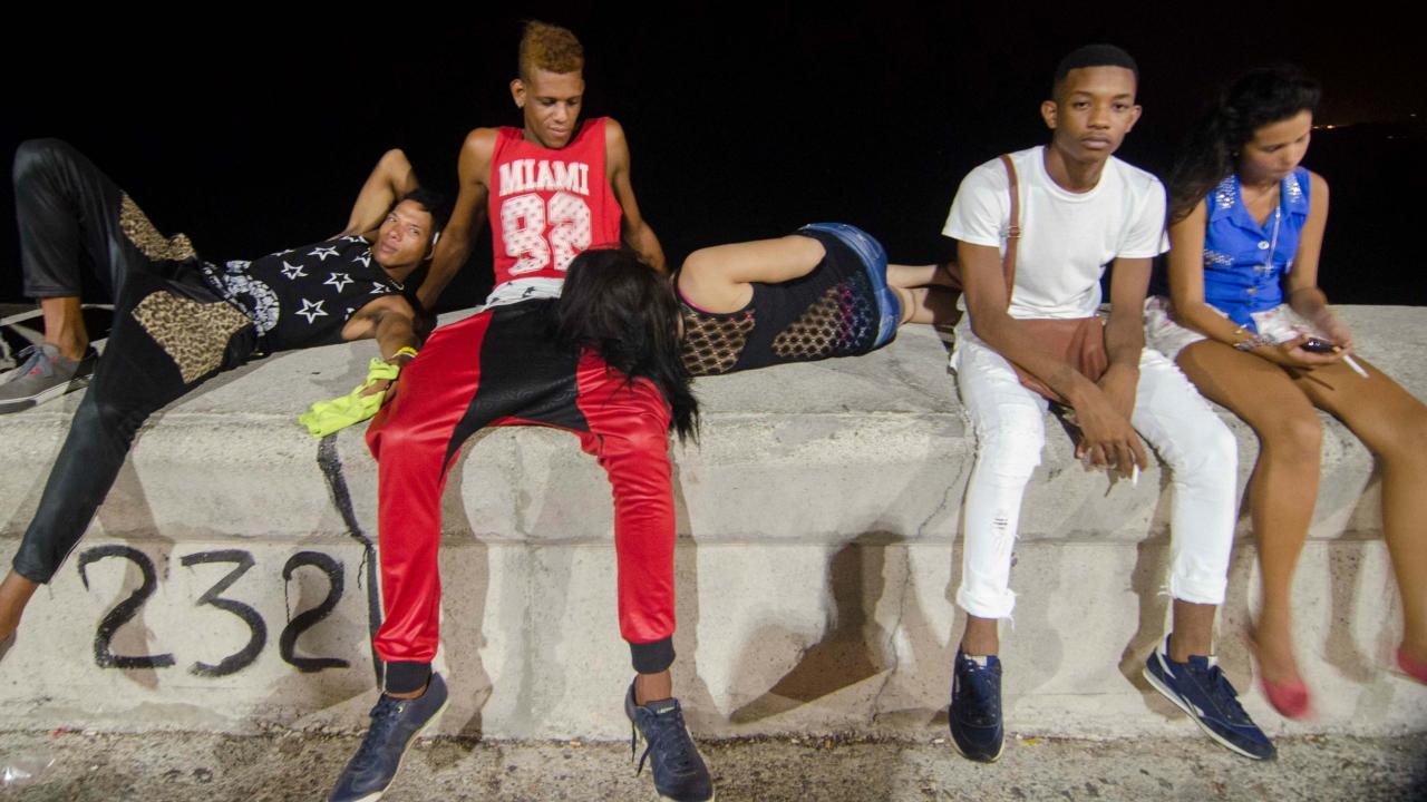 Jóvenes cubanos.