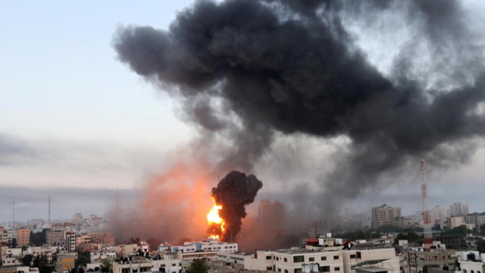Ataques aéreos de Israel contra Gaza.