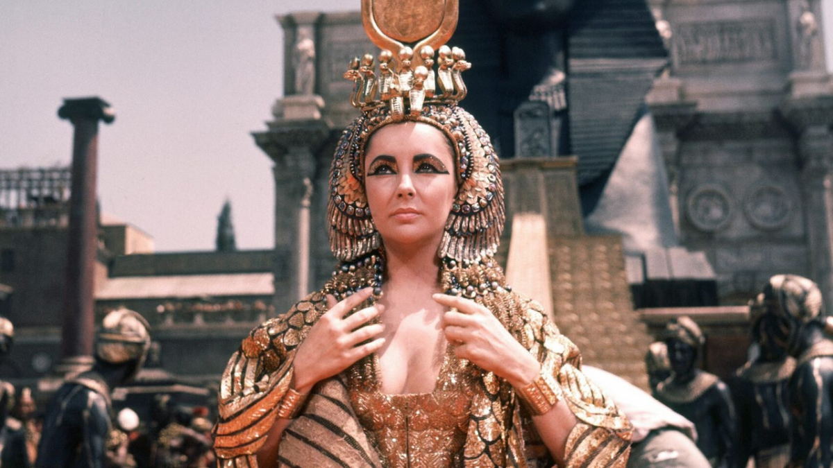 Elizabeth Taylor en la película 'Cleopatra'.
