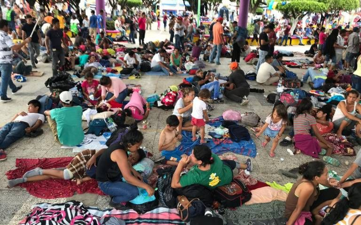 The conditions under which migrants detained at the Estación Siglo XXI languish.