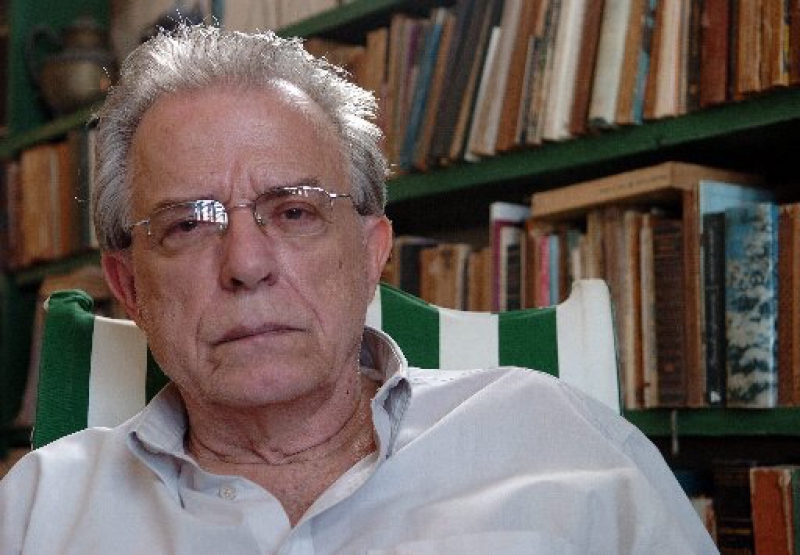 El escritor oficialista Antón Arrufat encabeza el PEN Cuba. 