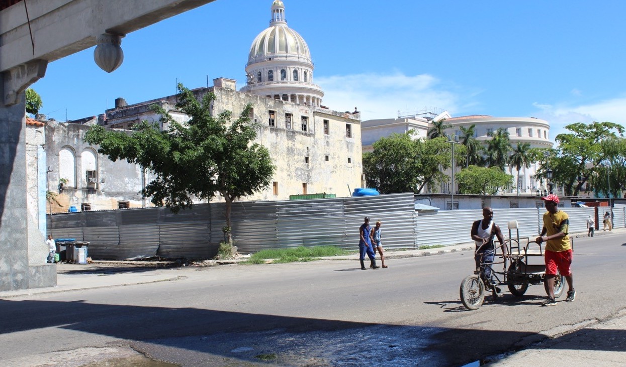 Entrada al Barrio Chino de La Habana.