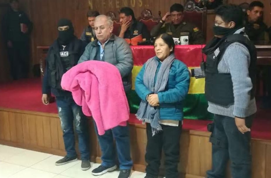 Los exvocales del TSE de Bolivia detenidos.