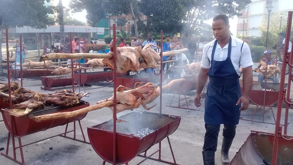 'Feria del asado' en Santiago de Cuba.