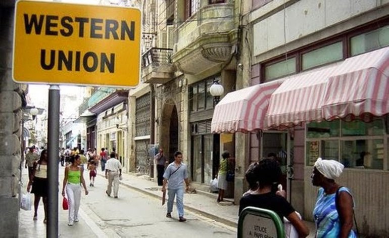 Cartel de la Western Union en La Habana.