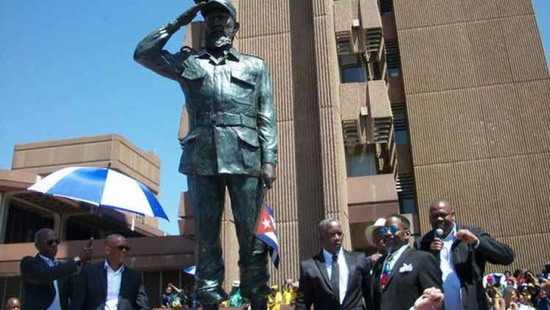 Estatua de Fidel Castro. 