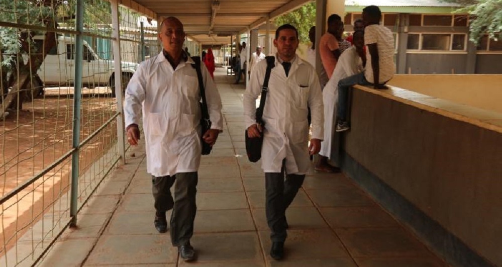 Assel Herrera y Landy Rodríguez, los médicos secuestrados en Kenia.