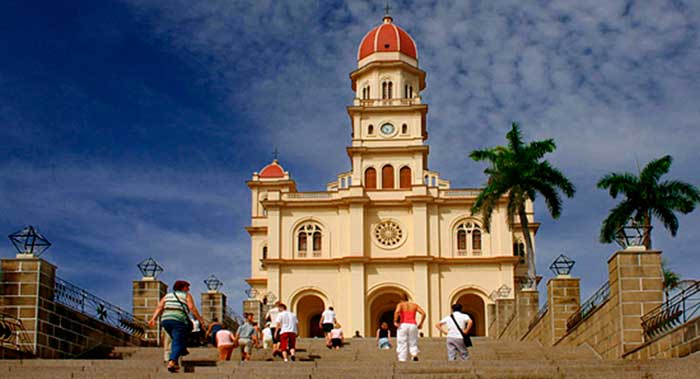 Basílica Santuario de la Virgen de la Caridad, en El Cobre.