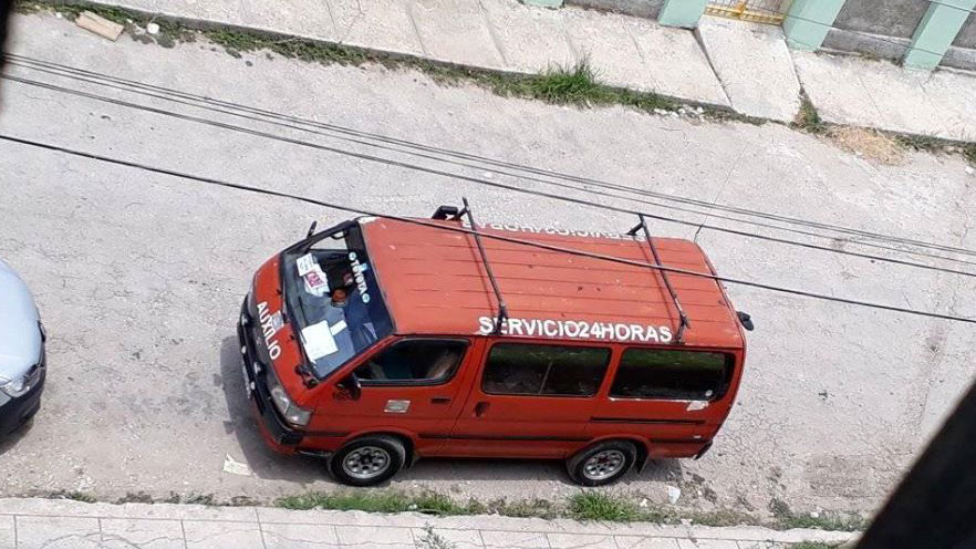 Vehículo de entrega de Tu Envío en La Habana.