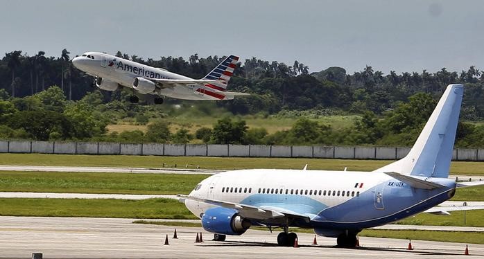 Aeronaves en el Aeropuerto Internacional José Martí, de La Habana.