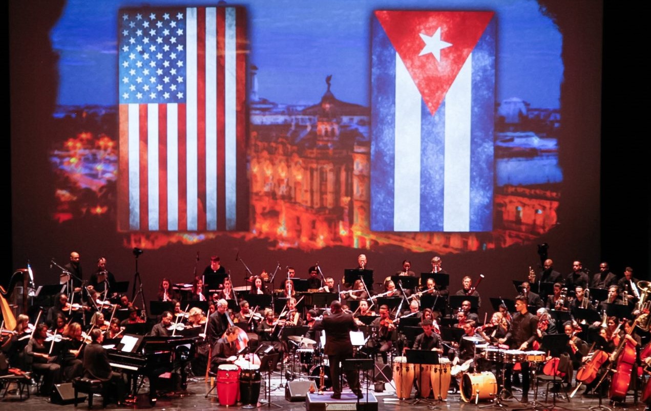 Concierto conjunto entre orquestas de EEUU y Cuba. 