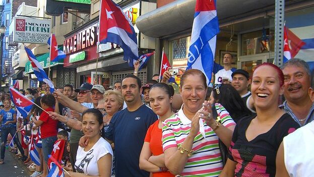 Cubanos en un desfile en New Jersey en 2010.