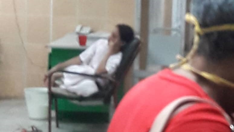 Keilylli de la Mora Valle en la sala de Psiquiatría del Hospital de Cienfuegos.