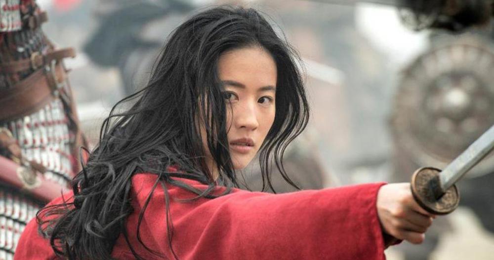 La actriz Yifei Liu, protagonista del filme.