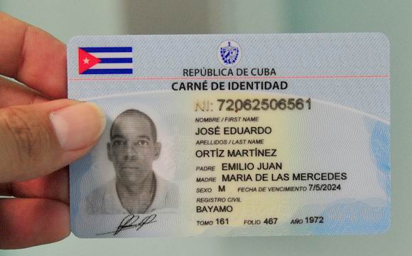 Carné de identidad cubano.