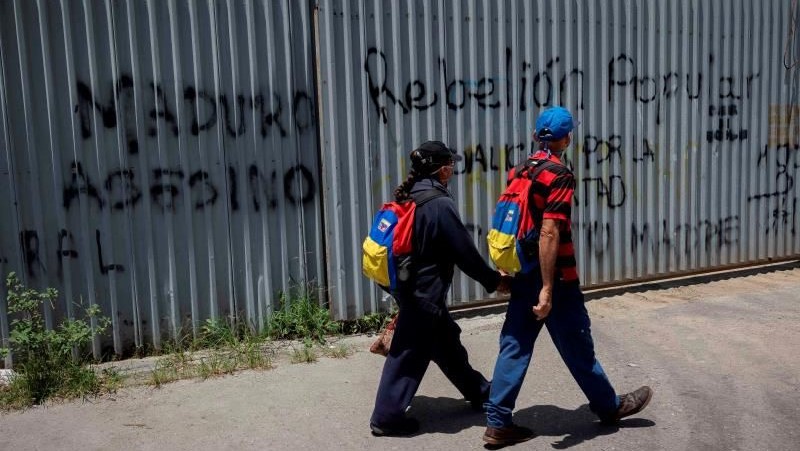 Pintadas contra Maduro en las calles de Venezuela.