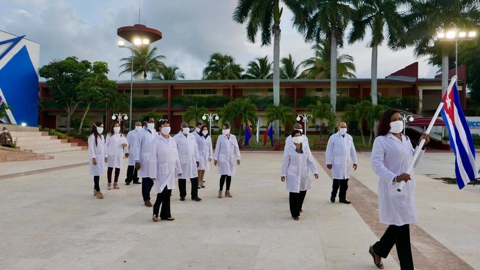 La brigada cubana de médicos que partió hacia Martinica a finales de junio de 2020.