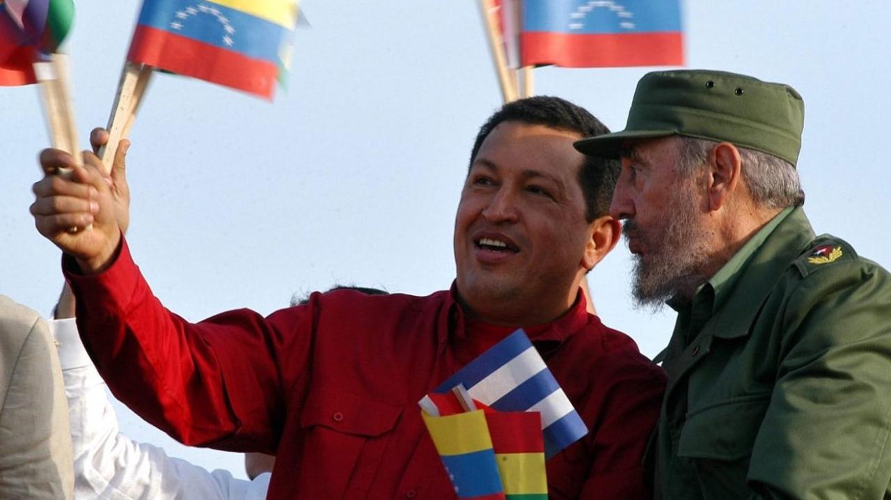 Los fallecidos Hugo Chávez y Fidel Castro.