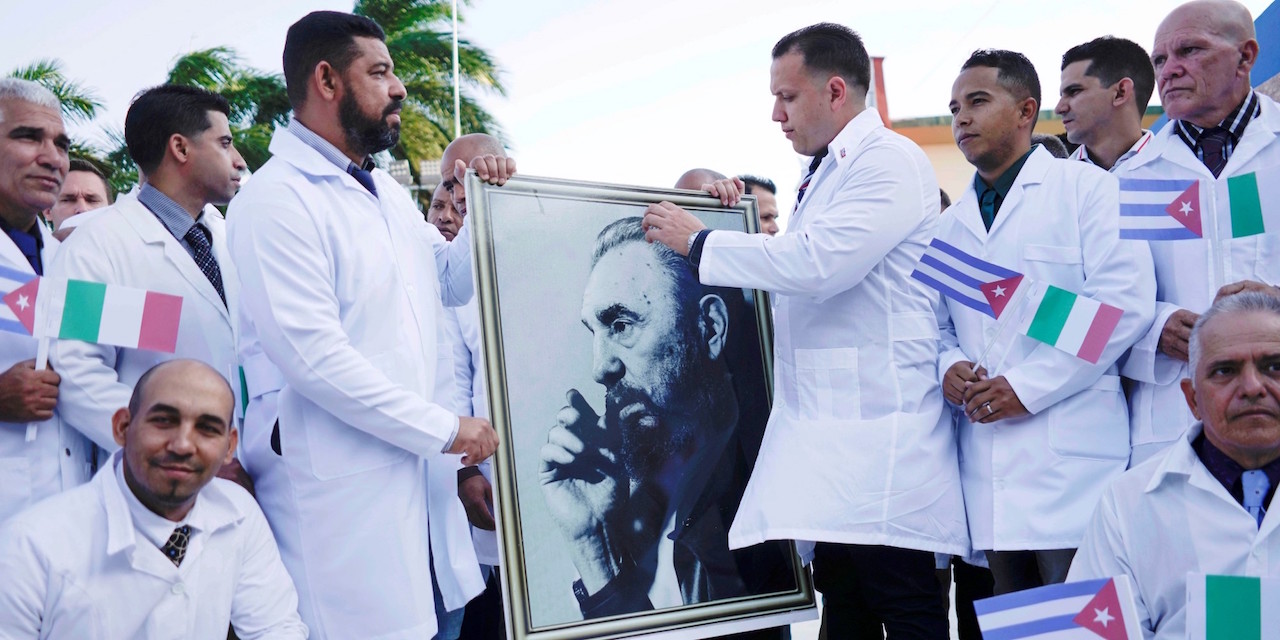 Cuban doctors who worked in Italy.