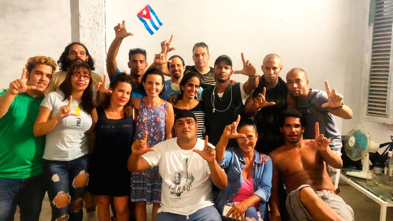Activistas reunidos en el Movimiento San Isidro. 