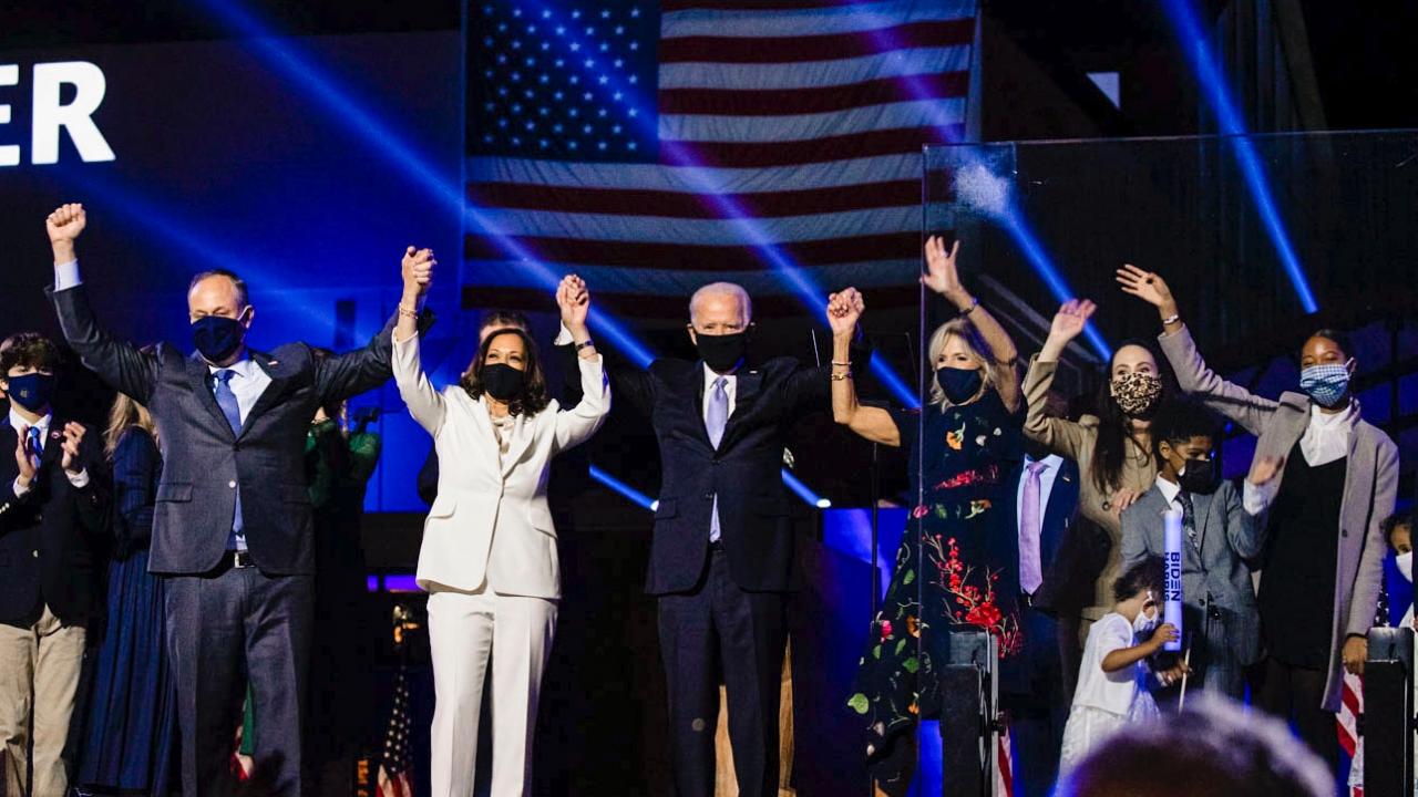 Kamala Harris y Joe Biden celebran su victoria en las elecciones de EEUU.