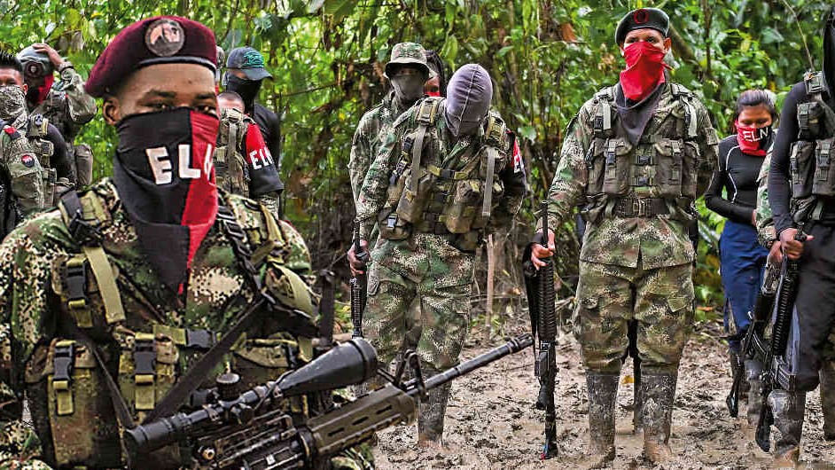Miembros del ELN en la selva colombiana