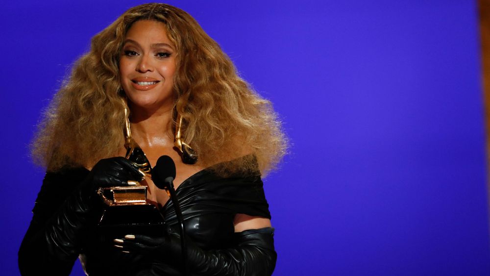 La cantante estadounidense Beyoncé durante la ceremonia.