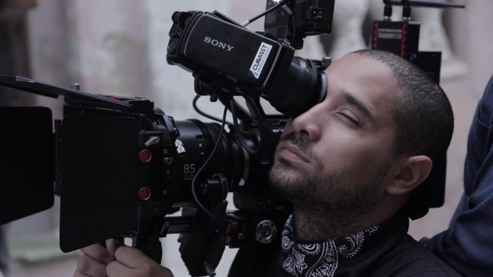Asiel Babastro durante una filmación en 2019.