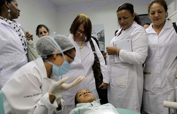 Personal médico de Cuba en Venezuela.