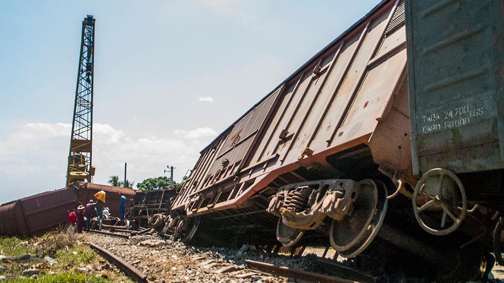 El tren descarrilado en Las Tunas, Cuba.