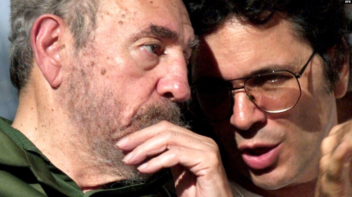 Fidel Castro y Abel Prieto.