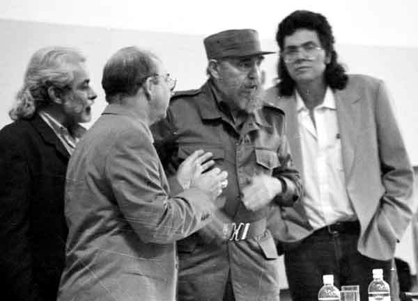 Carlos Martí, Miguel Barnet, Fidel Castro y Abel Prieto.
