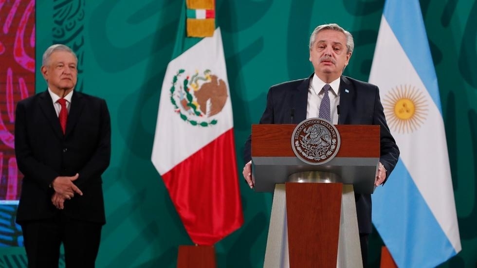 El presidente mexicano Andrés Manuel López Obrador junto al argentino Alberto Fernández.