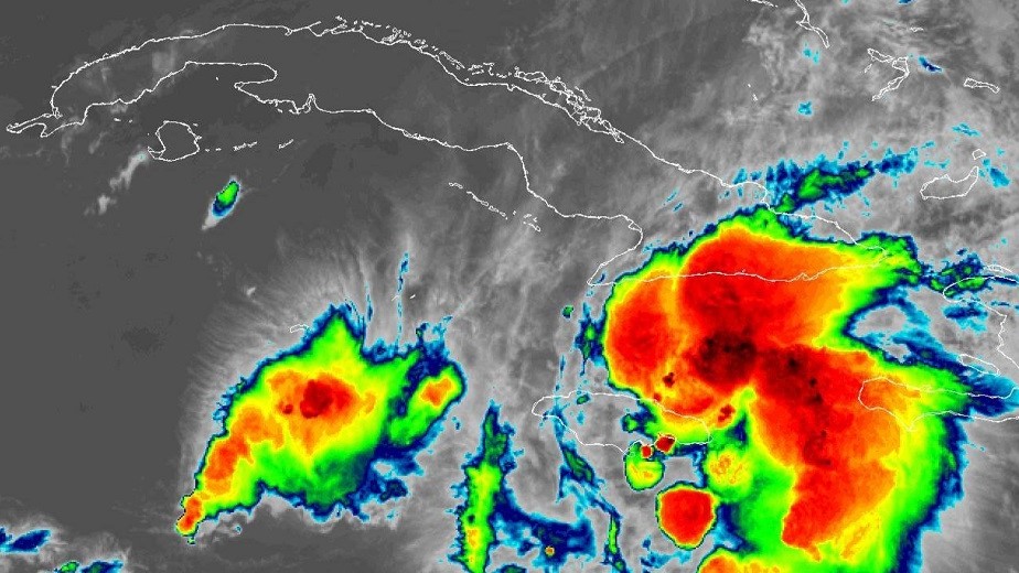 La Tormenta Tropical Elsa en las inmediaciones de Cuba.
