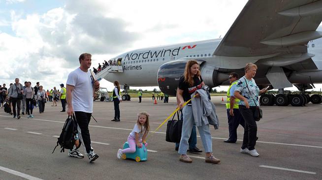 Turistas rusos arriban a Cuba. 