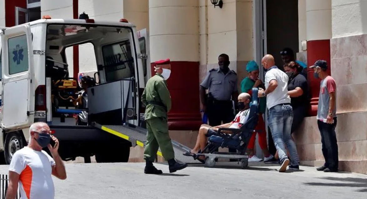 Un paciente en una urgencia de La Habana.