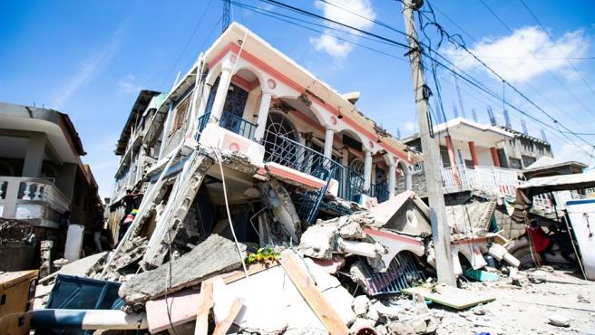 Viviendas destruídas en Haití.