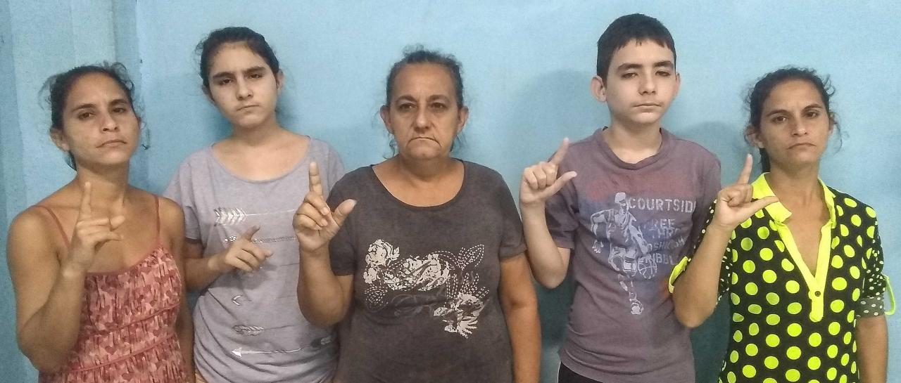 Familia de opositores cubanos Miranda Leyva.