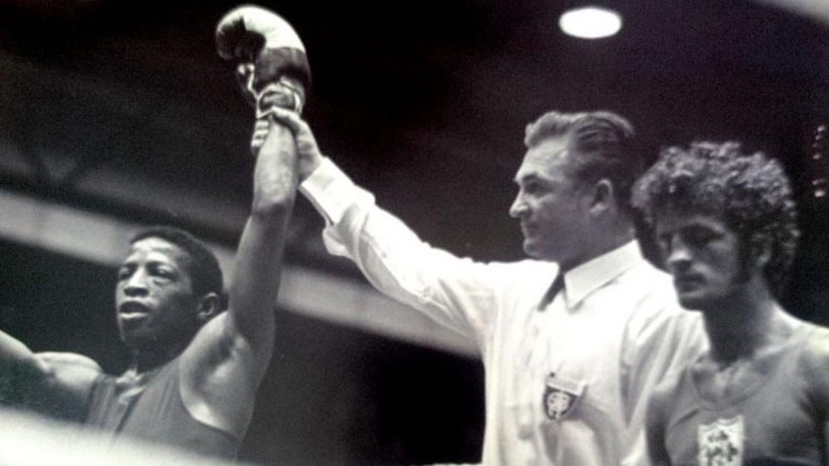 El boxeador cubano Orlando Martínez tras una victoria en Múnich 1972.