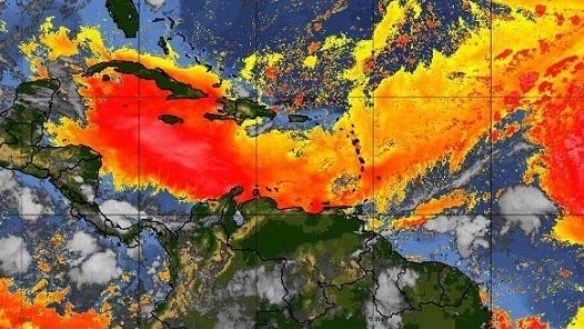 Imagen satelital de la nube de polvo que afecta Cuba.