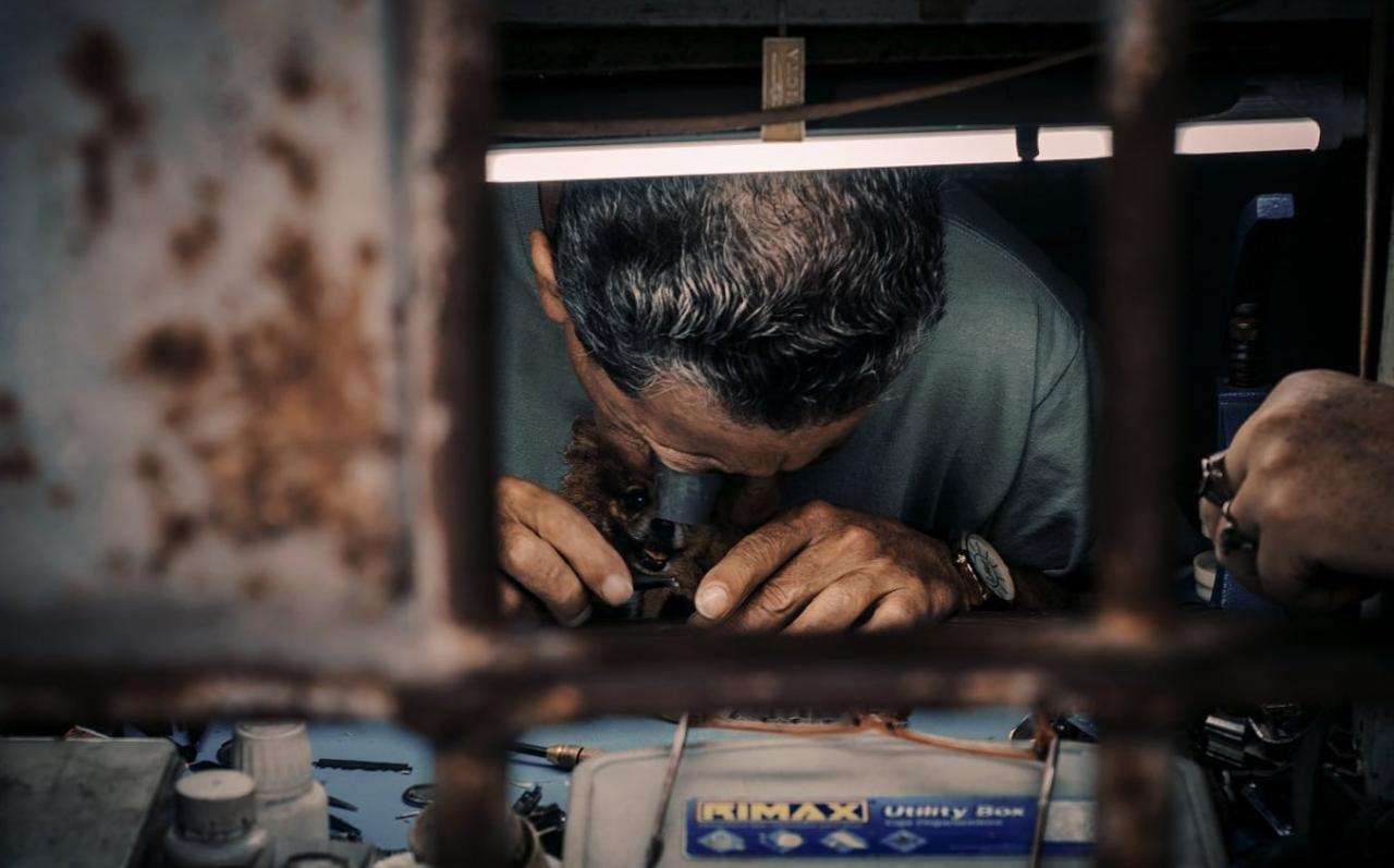 Un trabajador por cuenta propia en La Habana.