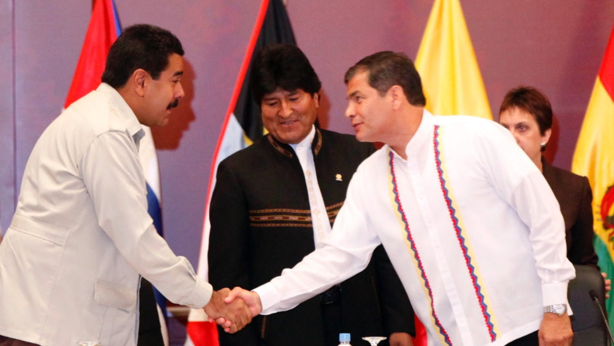 Nicolás Maduro, Evo Morales y Rafael Correa en una cumbre del ALBA en 2013.