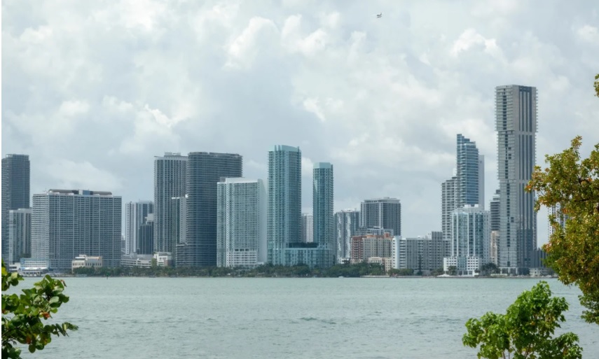 Vista de un conjunto de edificios en Miami.