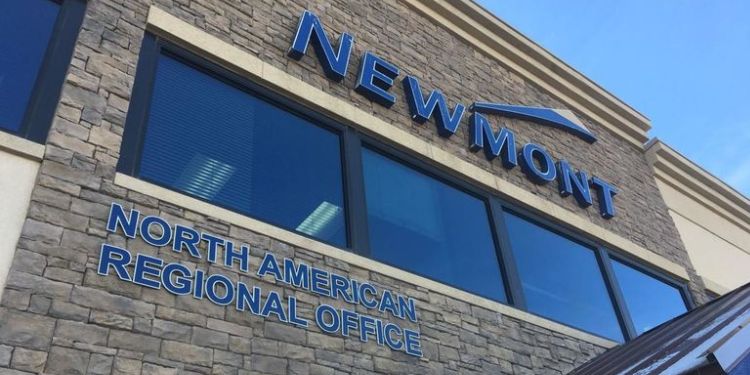 Sede de Newmont Corporation, una de las compañías multadas por la OFAC.