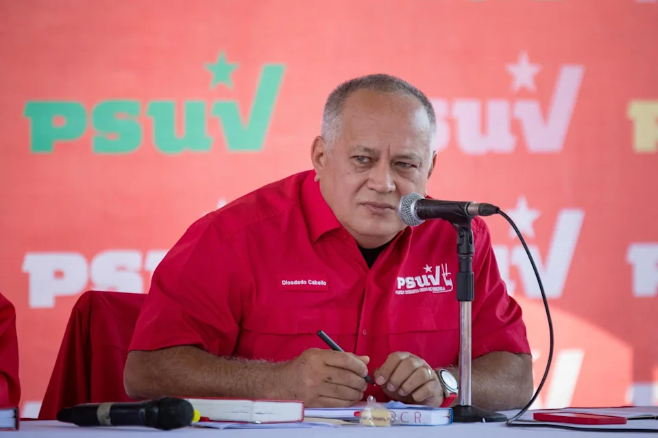 Diosdado Cabello rechaza la exclusión de Venezuela de la Cumbre de las Américas.