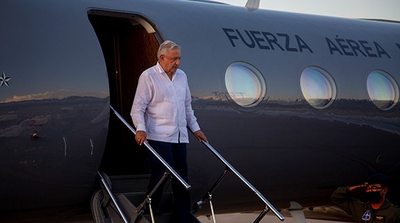Llegada del mandatario mexicano Andrés Manuel López Obrador a Cuba.