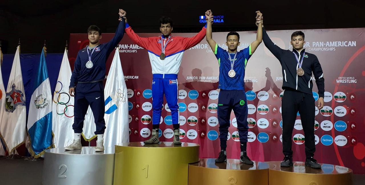 El luchador cubano Cristian Solenzal, medallista de oro en el Campeonato Panamericano Junior de Lucha en 2019.