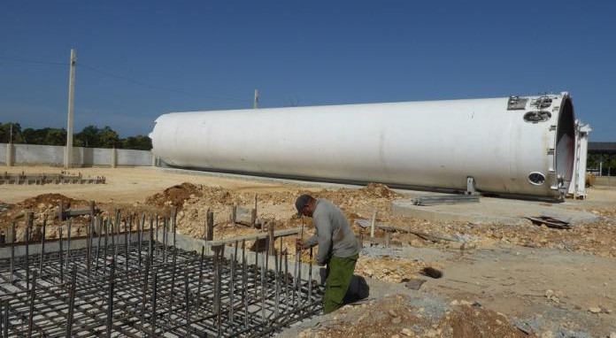 Construcción de la planta de oxígeno en la provincia de Granma.