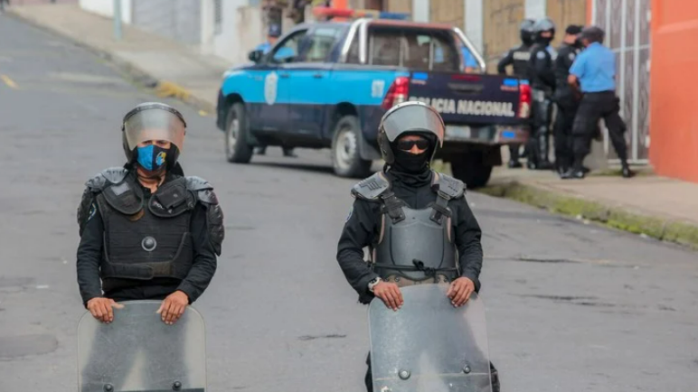 Asedio policial contra una sede religiosa en Nicaragua.