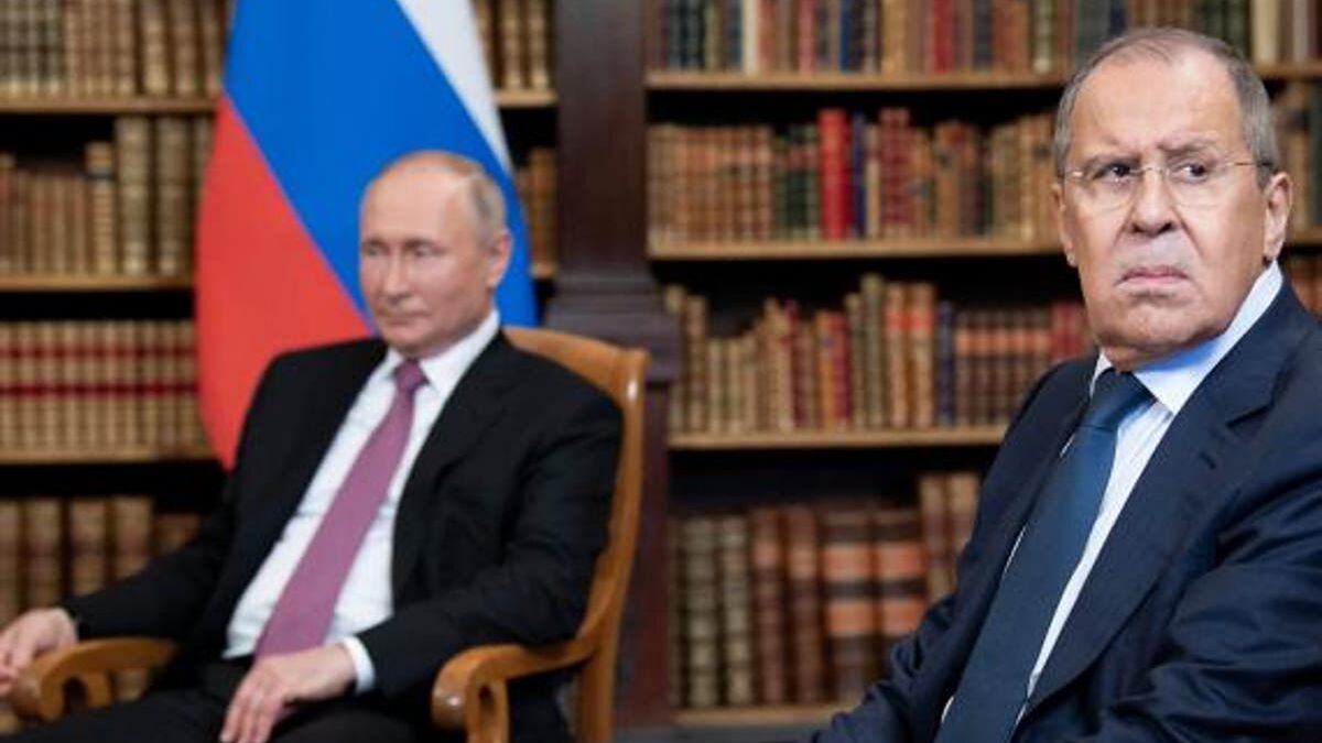 Vladimir Putin y Serguéi Lavrov.